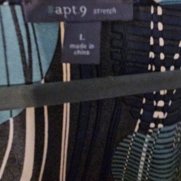 APT. 9 Blue & Black Abstract Print Blouse | Size L - Picture 4 of 5